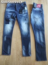 Stock 22 pezzi jeans uomo disquared vari modelli e taglie