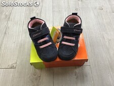 Stock calzature bambino