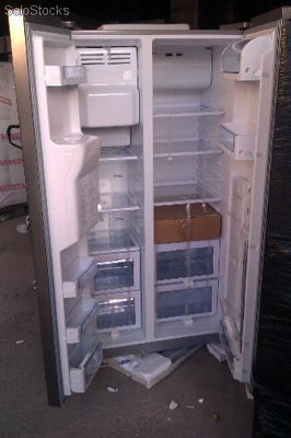 Stock de côte à côte (frigo américain)