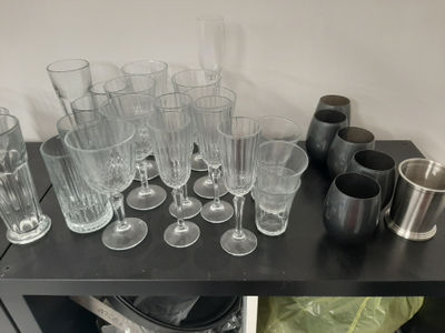 stock di bicchieri nuovi da negozio - Foto 4