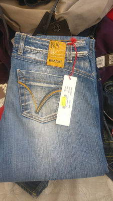 stock jeans donna - Foto 4