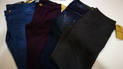 Stock jeans e pantaloni invernali donna - Foto 5