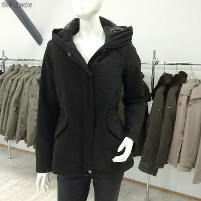 Stock kurtek zimowych kolekcja 2014/15 włoskiej marki geox. - Zdjęcie 2