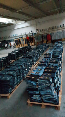 Stock pantaloni jeans uomo - Foto 2