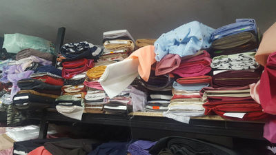Stoki tkanin ubraniowych na kilogramy - Zdjęcie 2