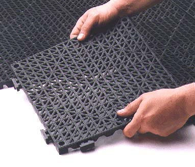SUELO EXTERIOR – Suelos de plástico para uso interior y exterior