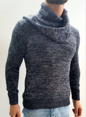 Suéter de lã para o homem