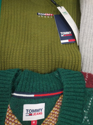Swetry męskie Tommy Jeans | Men&amp;#39;s sweaters - Zdjęcie 2
