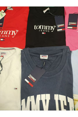 T-shirty damskie Tommy Jeans | Women&amp;#39;s T-shirts - Zdjęcie 2
