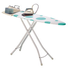 Silla transformable en tabla de planchar