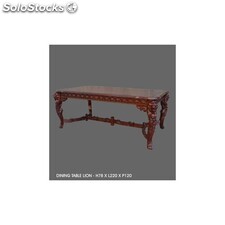 table baroque de salle à manger en bois modèle lion - en stock