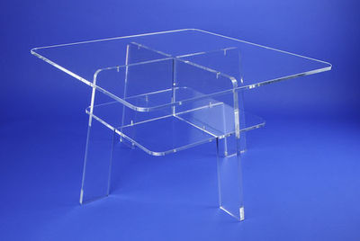 table carrée design