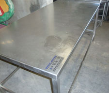 Table en acier inox