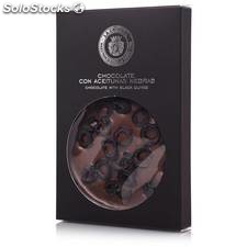 Tablette de chocolat aux olives noires