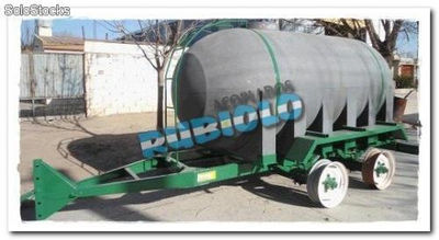 Tanque Cisterna Plastico Balancin para 6000 Ltrs