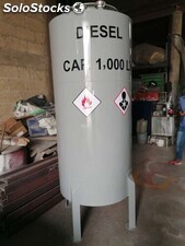 Tanque de Diesel de 1,000 litros vertical