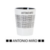 Taza de cerámica de Antonio Miró de 350ml de capacidad