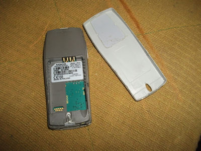 Telefon nokia 6610 bez baterii - Zdjęcie 3