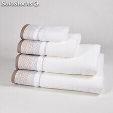 Toalla de baño beige y blanco en 70x140cm algodón 100%, 450 grs/m2