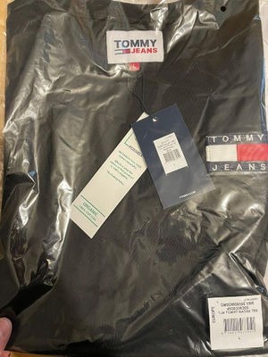 Tommy Jeans Badge t-shirt wholesale hurt - Zdjęcie 2