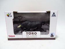 Toro Bravo de lidia negro zaino juguete miniatura taurina