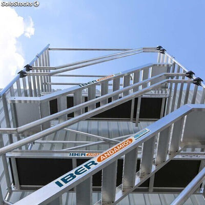 Torre de escaleras 135 x 250 x 12,2 m iberandamios - Foto 3