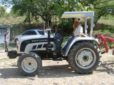 Tractor Foton 50 hp 1400 horas
