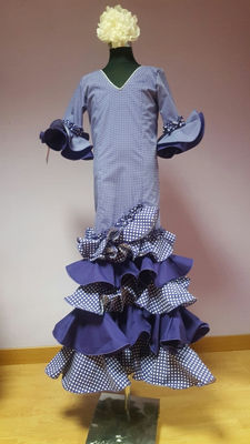 Traje vestido de flamenca niña largo - Foto 2