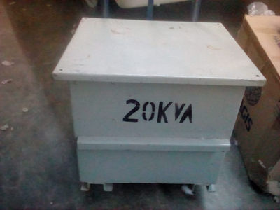 Trasformador 220/440 volts - 20 Kva