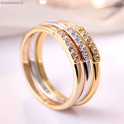 Triple ring with three different plated and made with Cubic Zirconia. - Foto 2