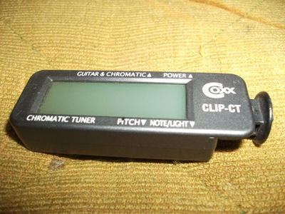 Tuner chromatyczny COXX CLIP-CT nietestowany