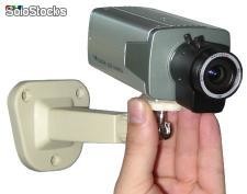 Überwachungskamera - Color-CCD-Box- Überwachungskamera &quot;Vario-Tele&quot;