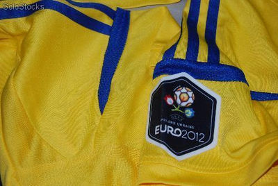 Uniforme 2 pz completo eurocopa 2012 ucrania - Foto 2