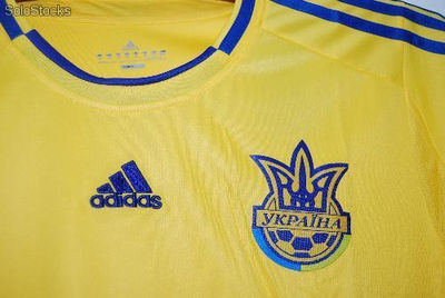 Uniforme 2 pz completo eurocopa 2012 ucrania - Foto 3