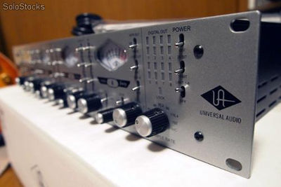 Universal Audio 4-710d 4 Channel Tone Blending Mic Preamp—800Euro