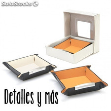 Vaciabolsillos en caja. Detalles para bodas y comuniones