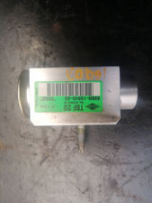 Valvula aire acondicionado / AV6N19849AB / 4321359 para ford focus lim. (CB8) 1.