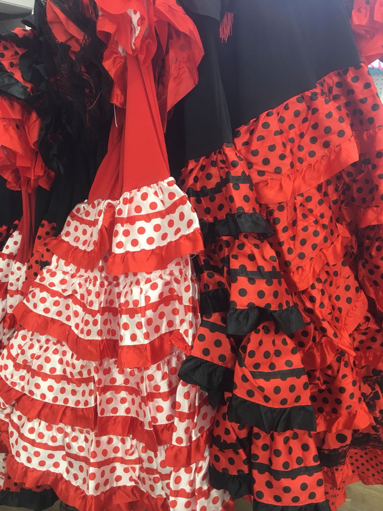 Falda de Flamenca / Sevillana para Mujer con Volantes y Lunares Rojo y Negro