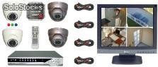 Videoüberwachungstechnik eco. - 4x HR-Vario-IR- Innen/Außen- Domekameras + USB/VGA*-Rekorder