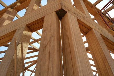 Vigas y friso bambú para decoración construir casa residencia - Foto 5