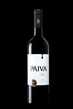 Vino tinto envejecido en barrica de roble PAIVA