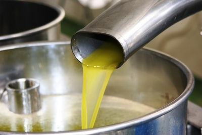 Virgin olive oil with salty flap zit ziton de sefro hermemo m3assra taqliddiya