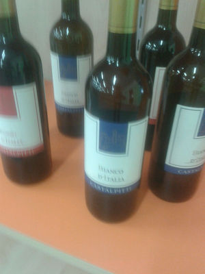 Wein italienisch rot-weis 0,85€ flasche