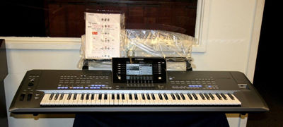 Yamaha Tyros 5 76 - key keyboard workstation