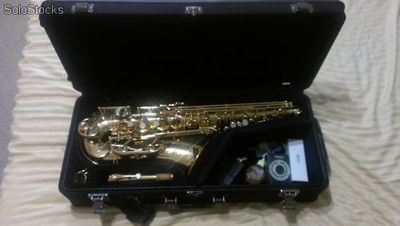 Yamaha yas-62 Professional Eb Alto Saxophone w/ Case----1000gbp