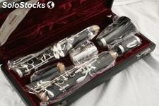 Yamaha ycl-650 wood clarinet--------700gbp