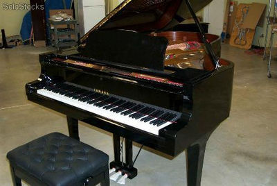 Yamaha ypg-535 88 key Portable Grand Piano ---250gbp