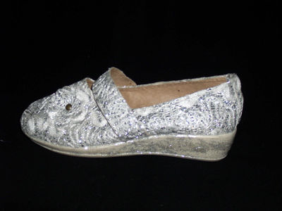 Zapato para niña color plata