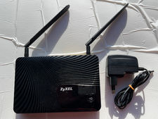 Zyxel LTE3301-M209 Router Wireless wwan Switch a 4 Porte